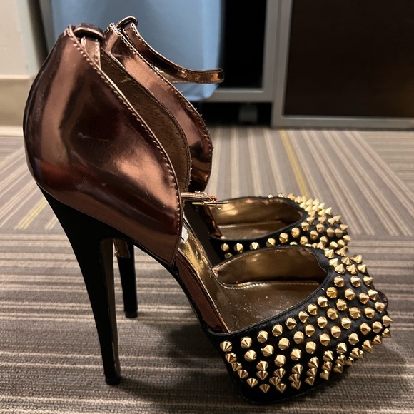 Steve Madden platform heels - Picture 2 of 4